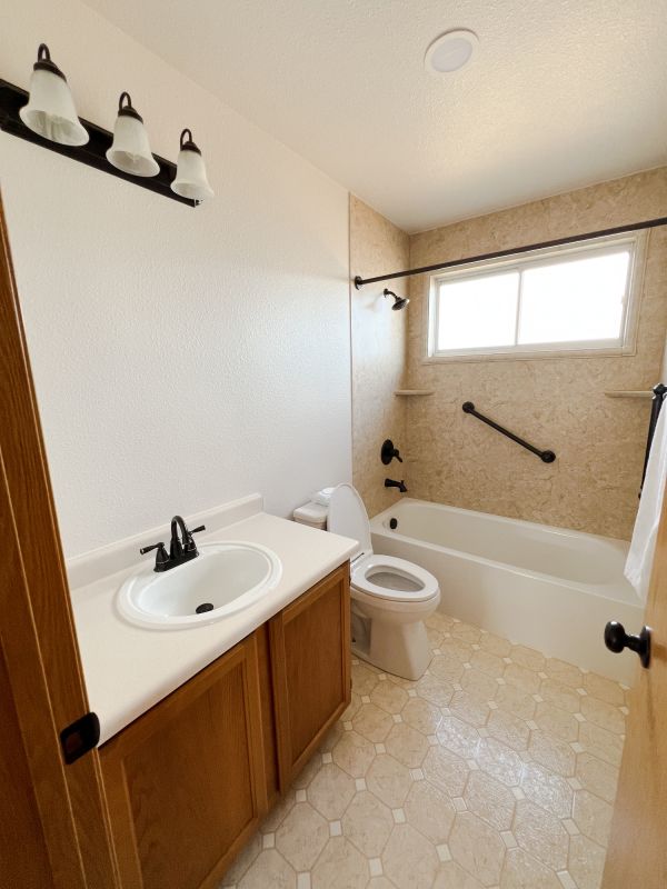 Top Bathroom Remodeling Companies in Ballwin, MO